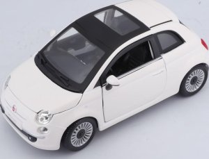 Bburago 1:24 Fiat 500 (2007) White - VÝPRODEJ